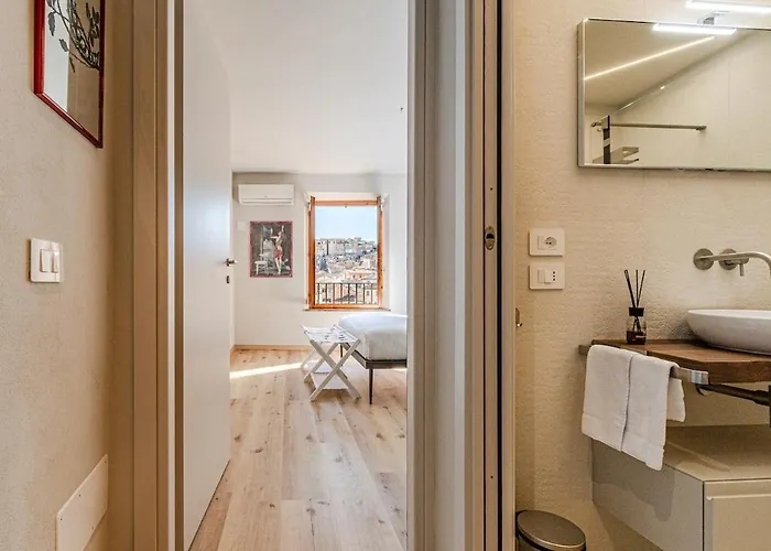 Apartment Affitti Brevi - Nuovo Con Vista, Nel Centro Storico Di