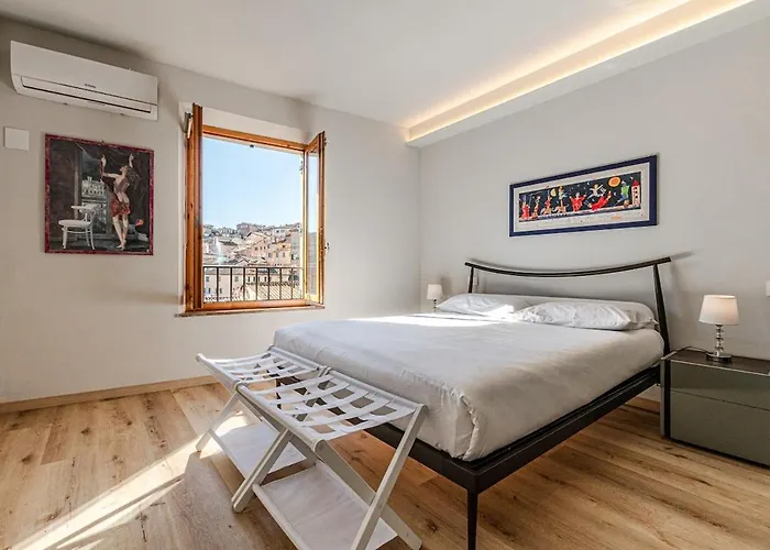Affitti Brevi - Nuovo Con Vista, Nel Centro Storico Di Siena