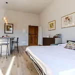 Affitti Brevi - Nuovo Con Vista, Nel Centro Storico Di Appartement *